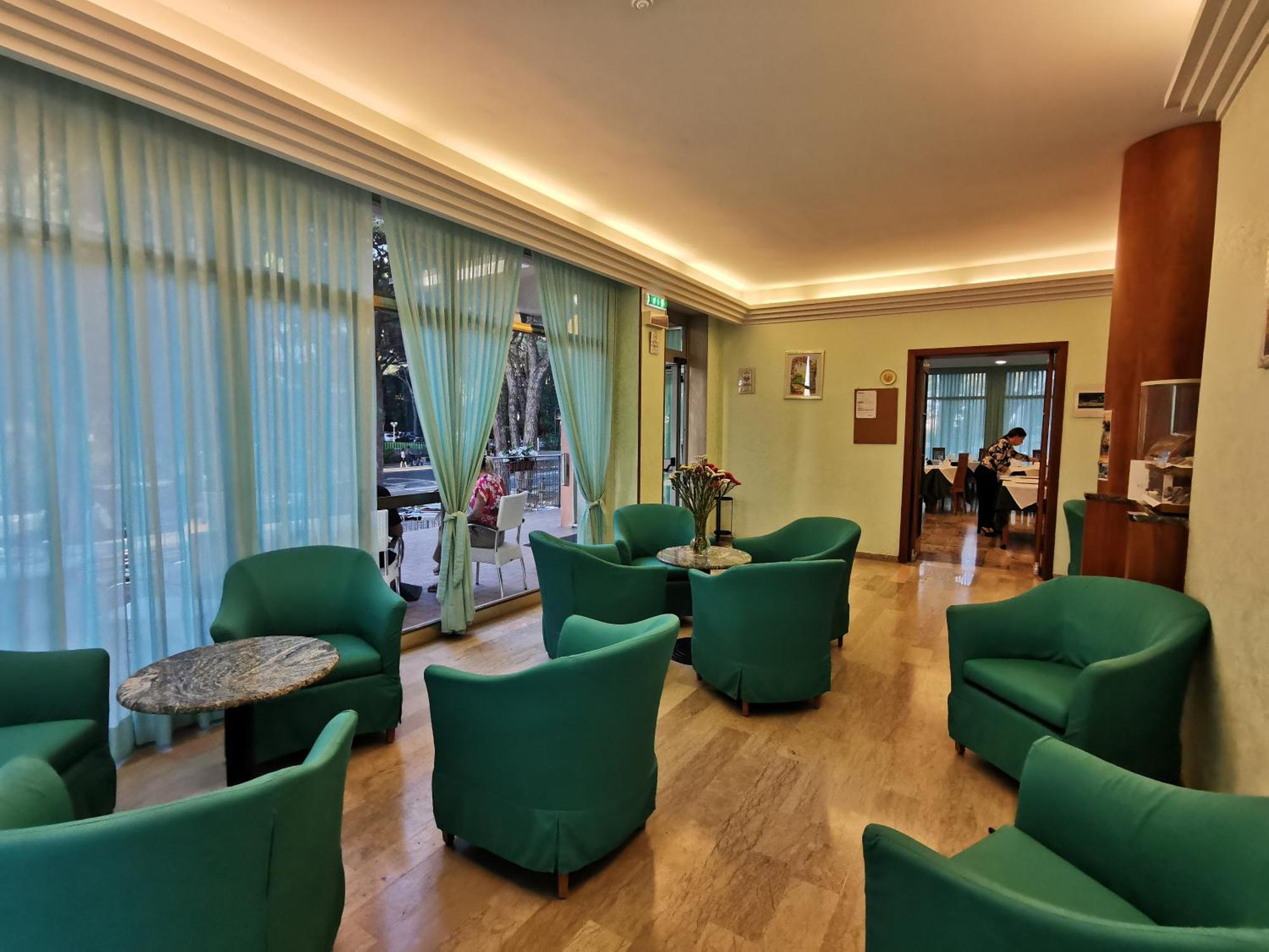 Hotel Pine Beach Rosolina Mare Eksteriør bilde